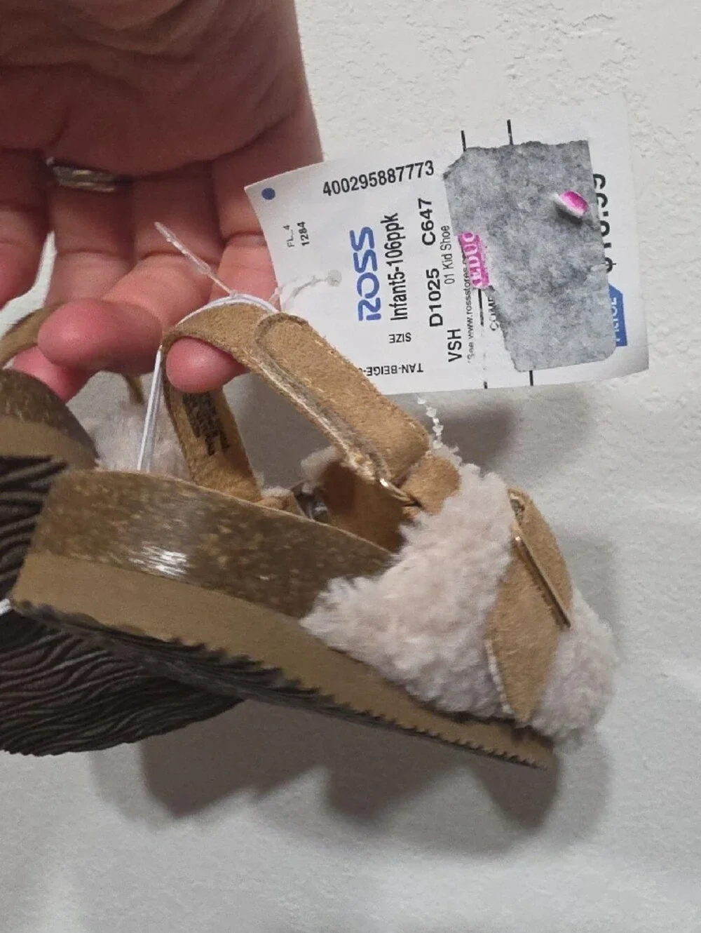 Sugar Plush Bear Walker Sandals in Tan and Cream